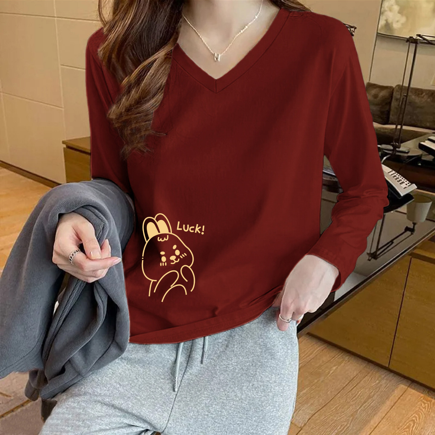 外贸出口品牌清仓纯棉时尚长袖V领t恤女春秋洋气减龄休闲显瘦上衣,淘宝优惠券,粉丝福利购,淘宝优惠卷