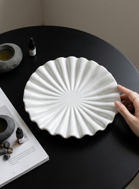 简约白色贝壳造型陶瓷装饰盘摆件