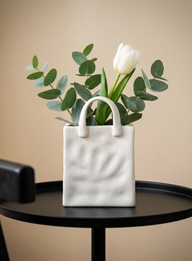 极简白色陶瓷托特包造型花瓶