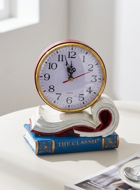 创意书本造型复古桌面时钟摆件