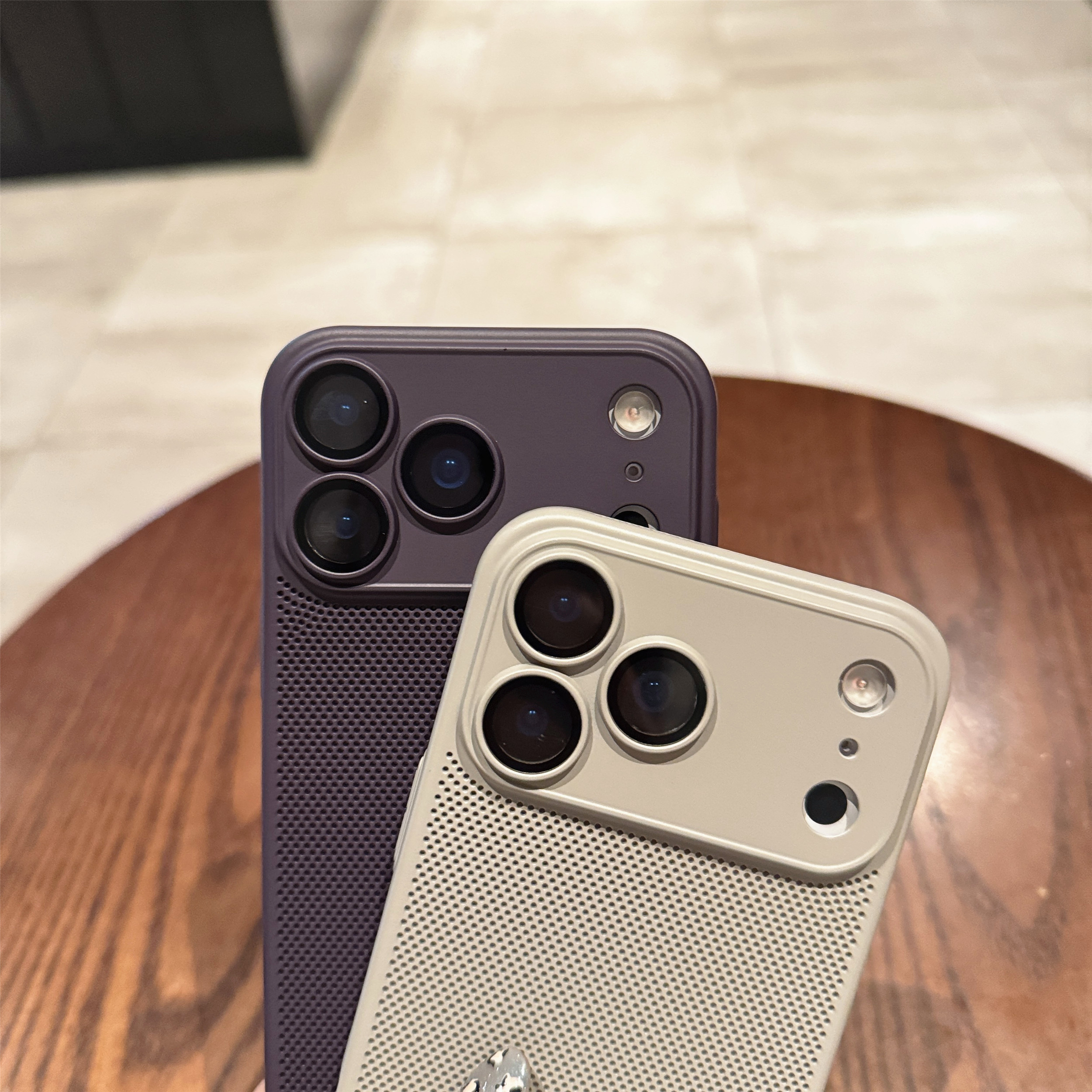 网格散热适用苹果17promax手机壳新款iphone16pro带镜头膜15plus保护套14高级感13/12/11防摔pc硬壳xsmax男女 - 图0