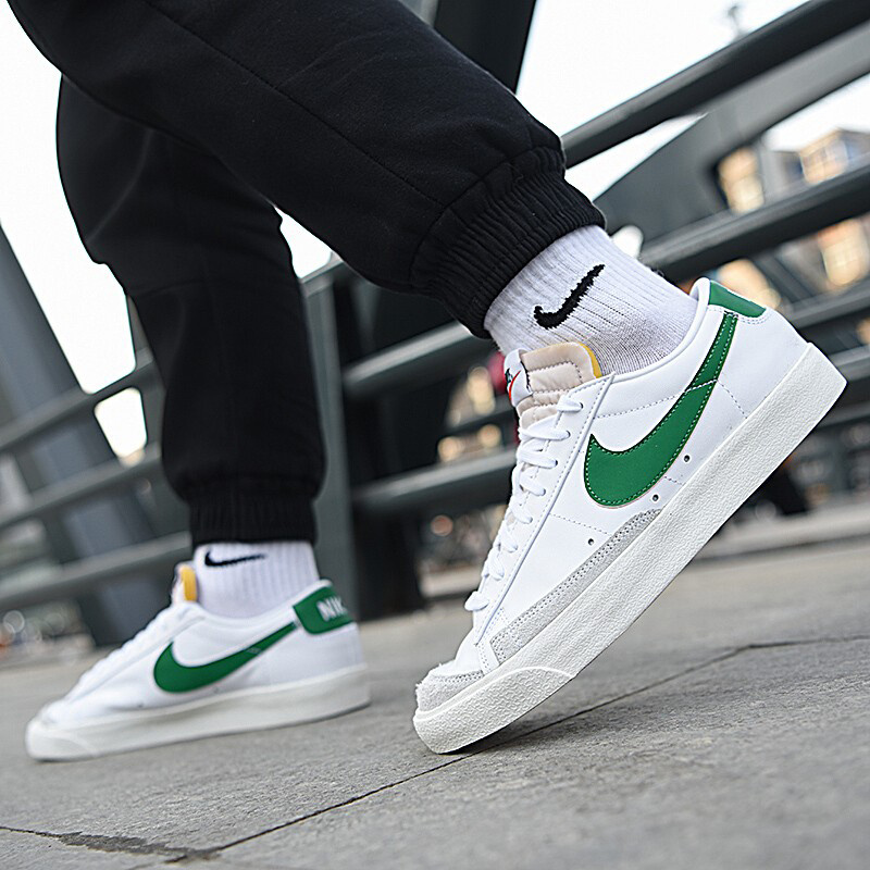 Nike Blazer Low '77 VNTG 开拓者 男女休闲运动板鞋 DA6364-115 - 图1