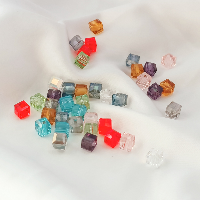 极光炫彩方糖水晶珠子散珠6mm手工DIY手链项链串珠材料饰品配件 - 图2