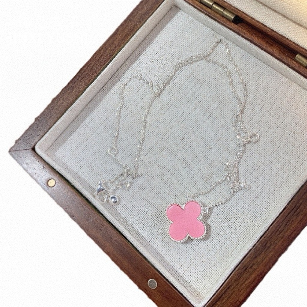 四叶草粉贝母项链耳钉S925纯银小众设计感高级送女友闺蜜礼物,淘宝优惠券,粉丝福利购,淘宝优惠卷