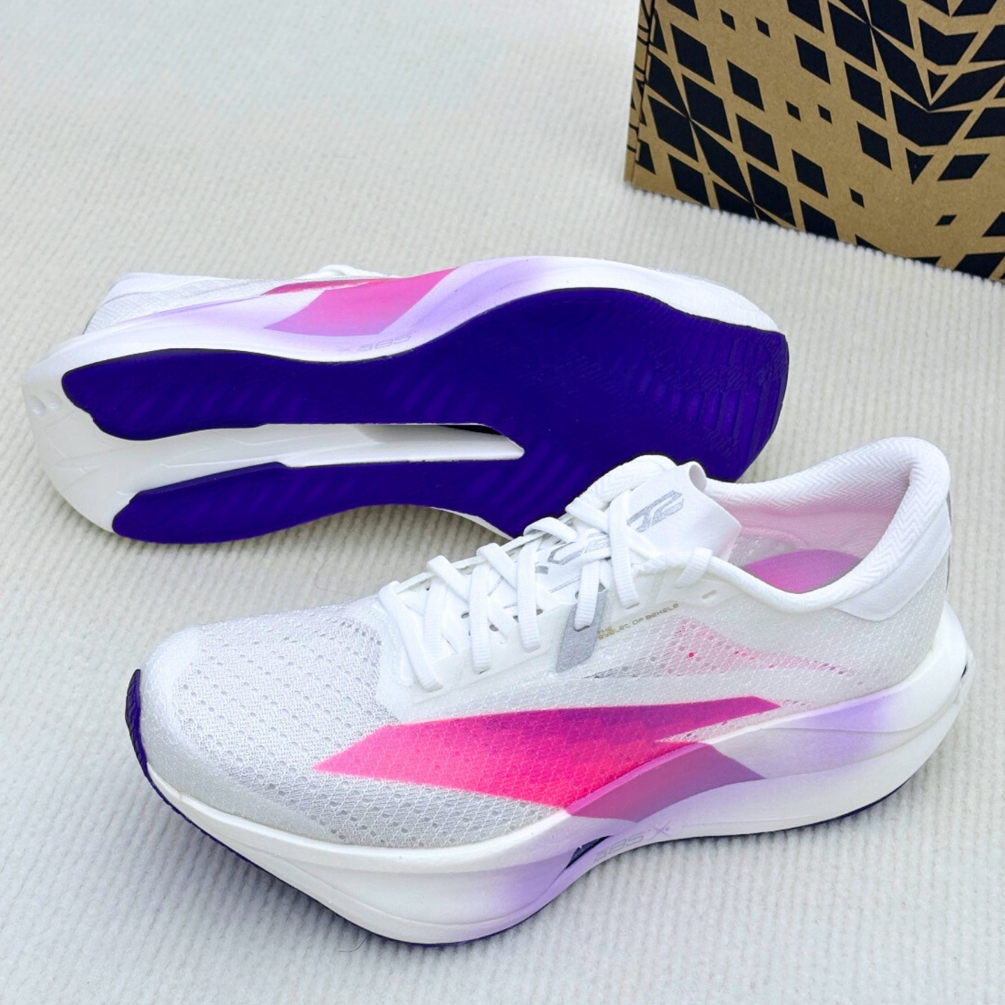 安踏 C202 7代涅槃专业竞速碳板跑鞋新款男轻量运动鞋112545575,淘宝优惠券,粉丝福利购,淘宝优惠卷