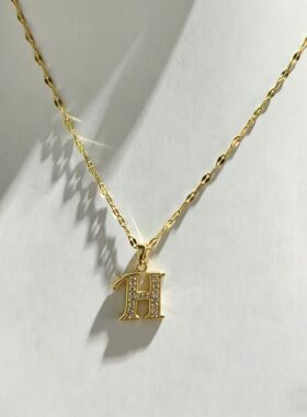 跨境爆款铜锆石字母项链男女微镶时尚百搭英文轻奢高级感吊坠批发
