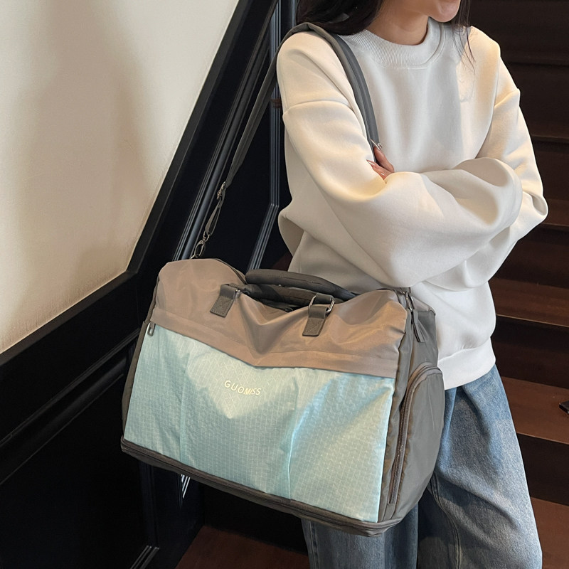 Large-capacity travel bag, women's short-distance boarding bag, business trip portable luggage bag, men's sports fitness bag, travel storage bag