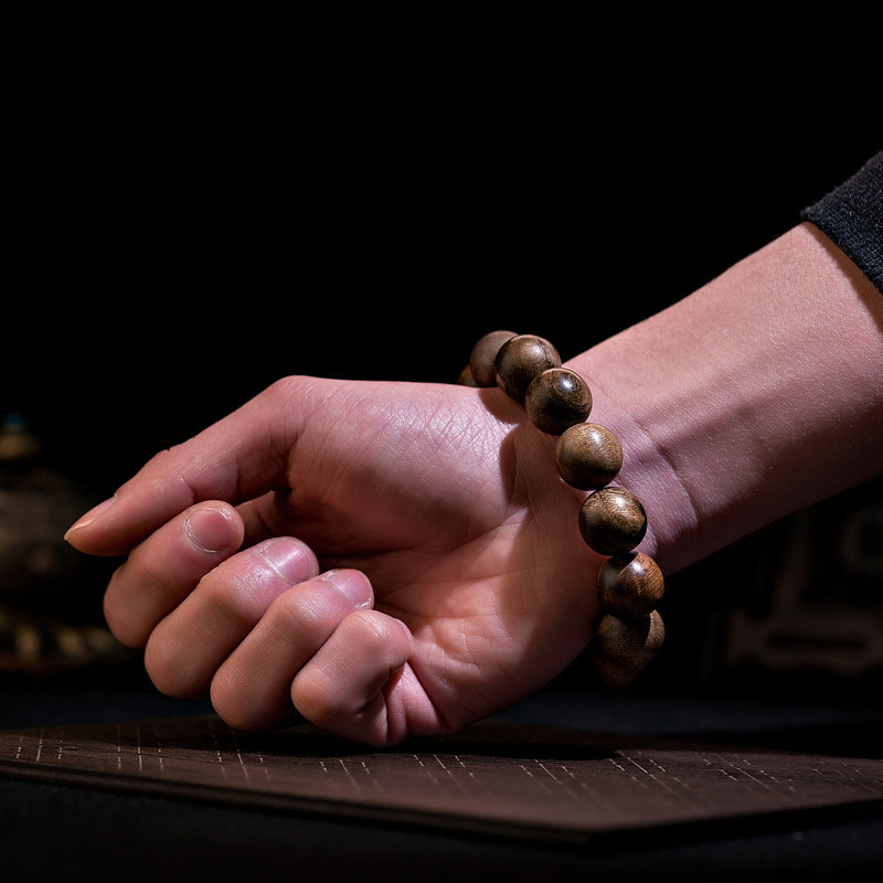 天然文莱沉香手串沉水老料沉香木佛珠男士高端文玩木手链礼物保真,淘宝优惠券,粉丝福利购,淘宝优惠卷