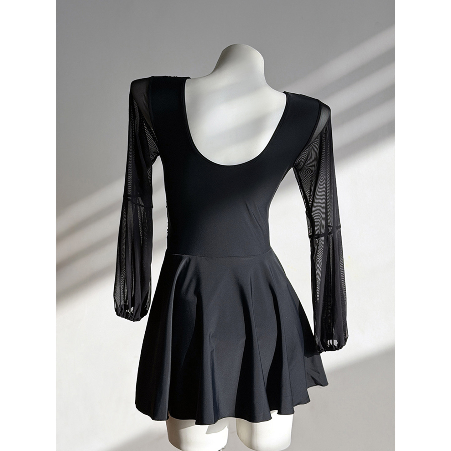 长袖泳衣大码胖mm显瘦微胖女孩遮肉2026新款女士泡温泉泳衣高级感,淘宝优惠券,粉丝福利购,淘宝优惠卷