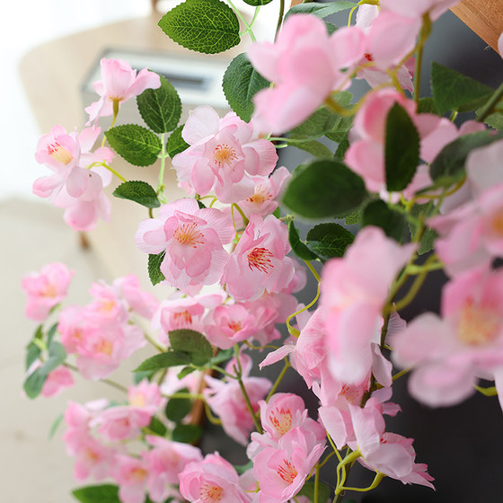 Simulated cherry blossom flower rattan air conditioning duct interior decoration