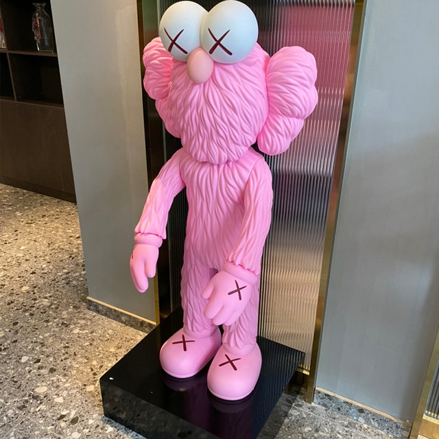 Large ornament, simple solid wood hardware reinforced square base