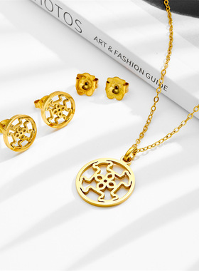 汤家圆牌镂空不规则图案女款项链耳钉套装INS热销欧美锁骨链