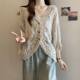 ເສື້ອເຊີດຄໍ V-neck crocheted ແບບໂບhemian ສໍາລັບລະດູຮ້ອນຂອງແມ່ຍິງບວກກັບໄຂມັນ mm ໃສ່ cardigan ປ້ອງກັນແສງແດດເພື່ອປົກຄຸມຫນ້າທ້ອງ