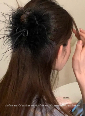 黑色羽毛抓夹半扎发发夹
