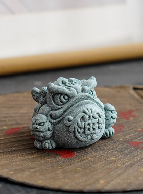 青砂石招财中式鱼缸金蟾麒麟摆件