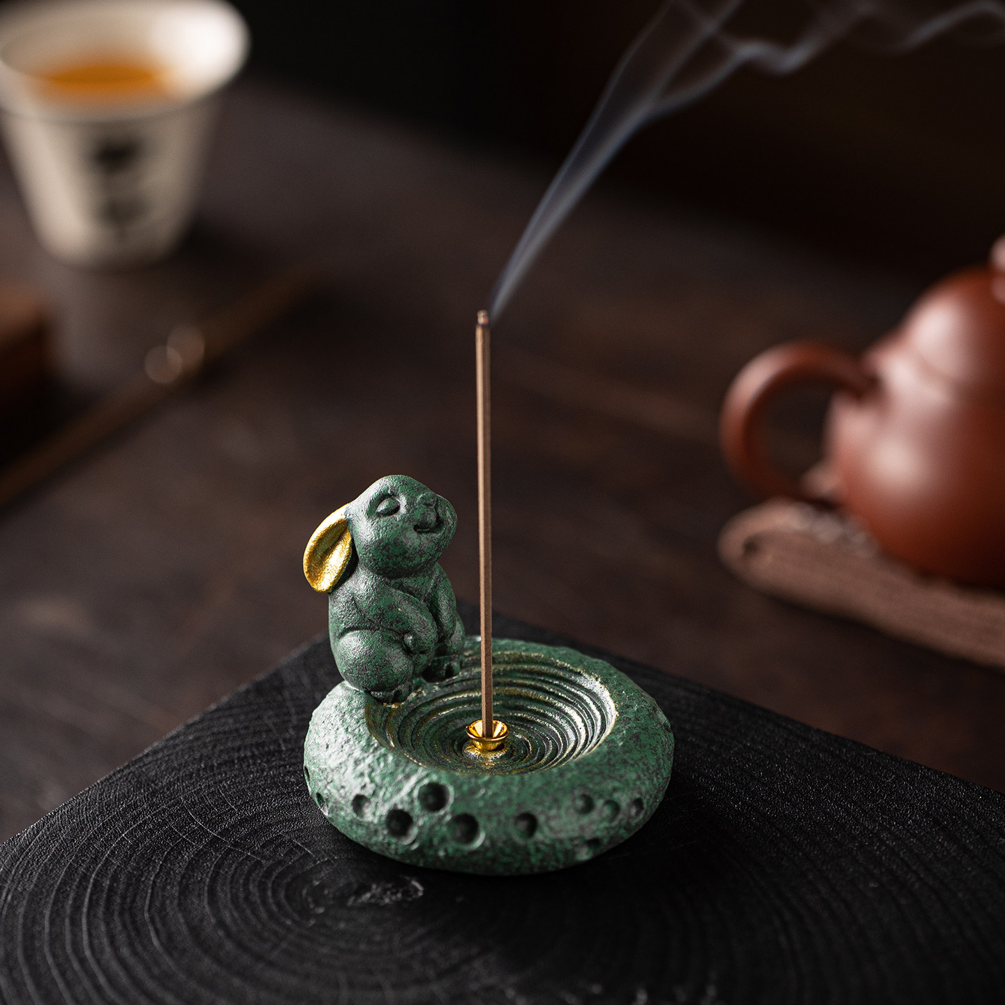 国潮生肖兔子线香插茶宠桌面摆件中式月球兔香薰炉香托香座点香器,淘宝优惠券,粉丝福利购,淘宝优惠卷