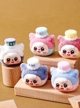 植绒豆包魔术帽豆包系列萌粒公仔桌面摆件树脂工艺品潮玩公仔