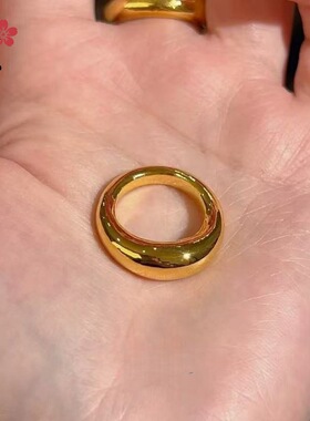 金色饰品金色戒指女款轻奢小众高级感指环日常通勤食指戒女