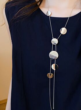 银色圆环光面流苏项链简约百搭时尚长款毛衣链个性轻奢小众颈链女