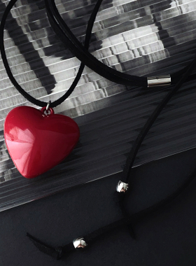 红色大爱心系绳项链高级感颈链