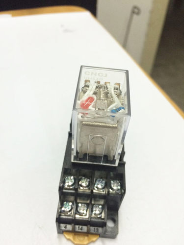 HH54P小型继电器交流220V配套底座带灯14脚银点24v12V中间继电器 - 图3