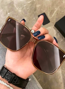 2021年新款墨镜女复古ins显瘦