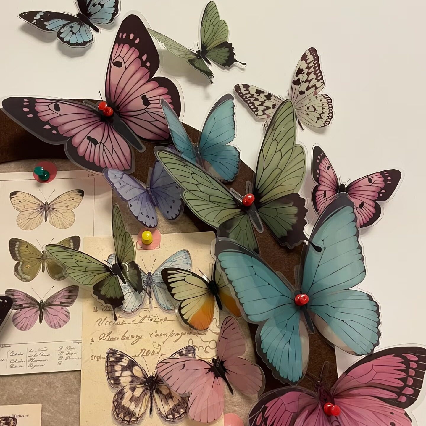 小红薯蝴蝶毛毡板墙贴照片墙留言软木板展示卧室玄关背景墙装饰画,淘宝优惠券,粉丝福利购,淘宝优惠卷