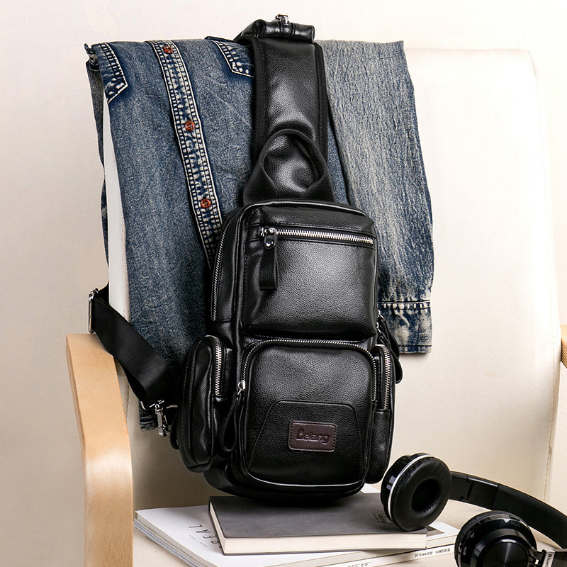 裂狼胸包男士包包2019休闲 裂狼男士包袋