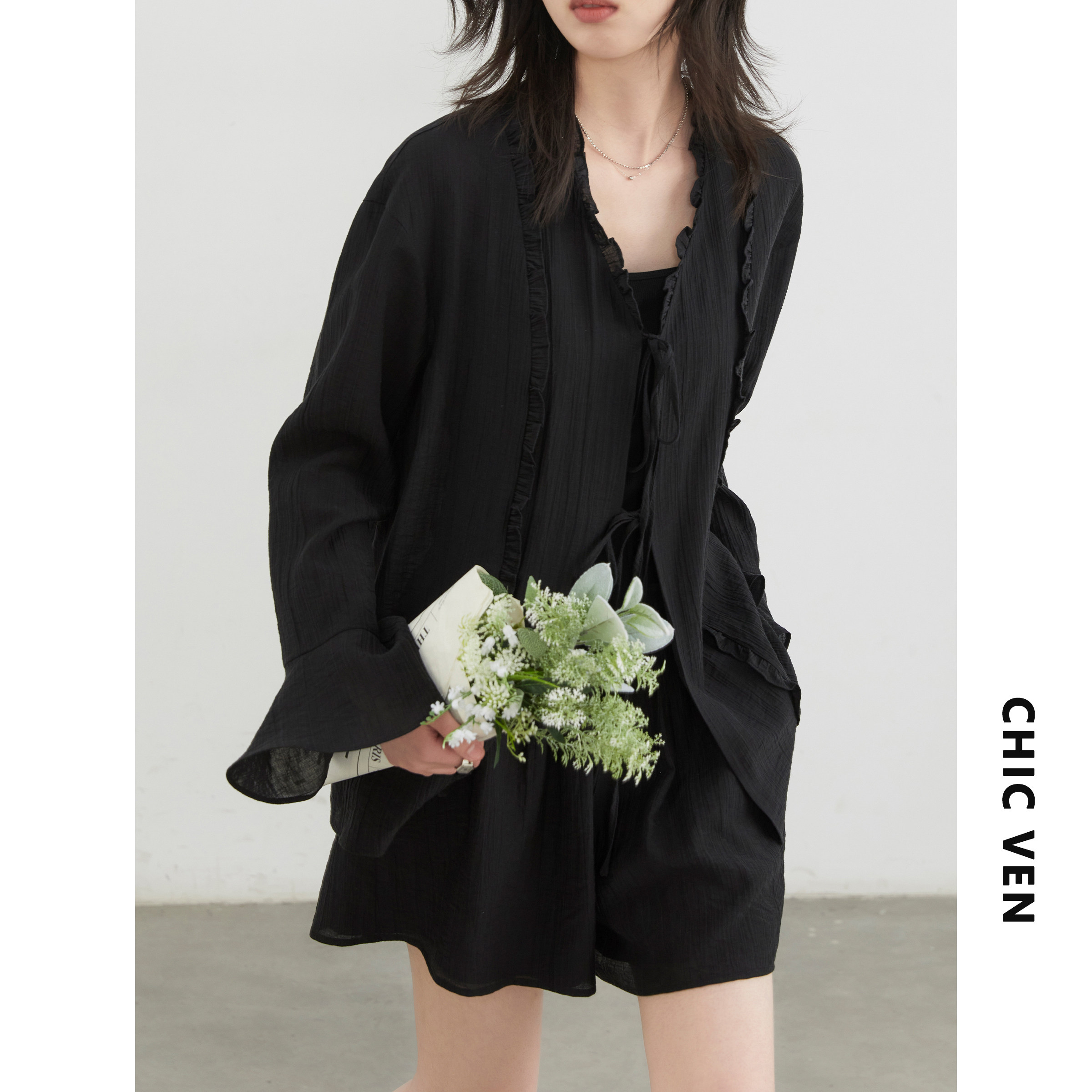 CV大码女装 夏季新款肌理感天丝荷叶边系带衬衫小A短裤套装女胖mm,淘宝优惠券,粉丝福利购,淘宝优惠卷