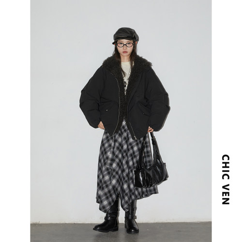 CV大码女装冬新款简约宽松廓形毛毛拼接夹克羽绒服设计感外套胖mm - 图1