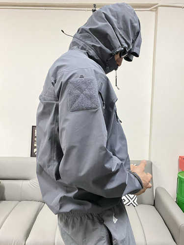 【卡秋山】飞鸟军鸟leaf gen2冲锋衣户外全压胶战术硬壳冲锋衣 - 图0