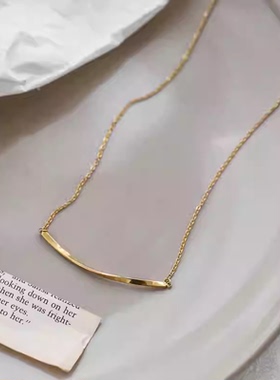 约金色扭转微笑项链不掉色