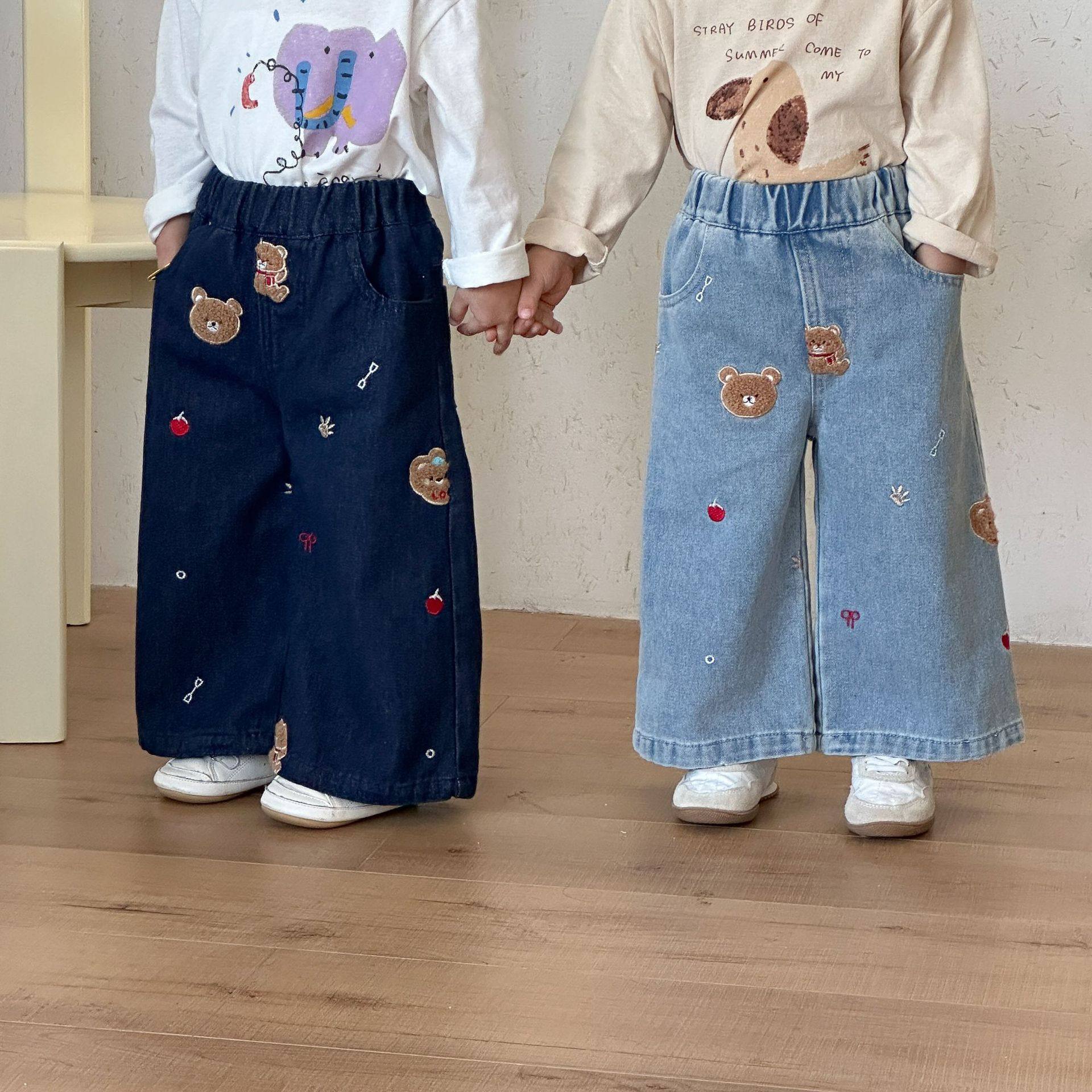 2026新款春秋儿童阔腿牛仔裤女童春装直筒小熊长裤宝宝休闲裤子潮,淘宝优惠券,粉丝福利购,淘宝优惠卷