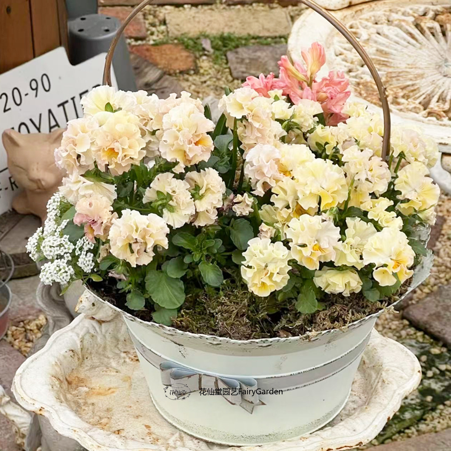 日系ins风复古做旧铁艺蕾丝边蝴蝶结花篮花盆花园阳台装饰品杂货,淘宝优惠券,粉丝福利购,淘宝优惠卷