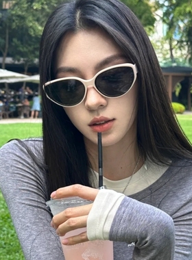 圆脸白色偏光太阳眼镜显瘦高级感