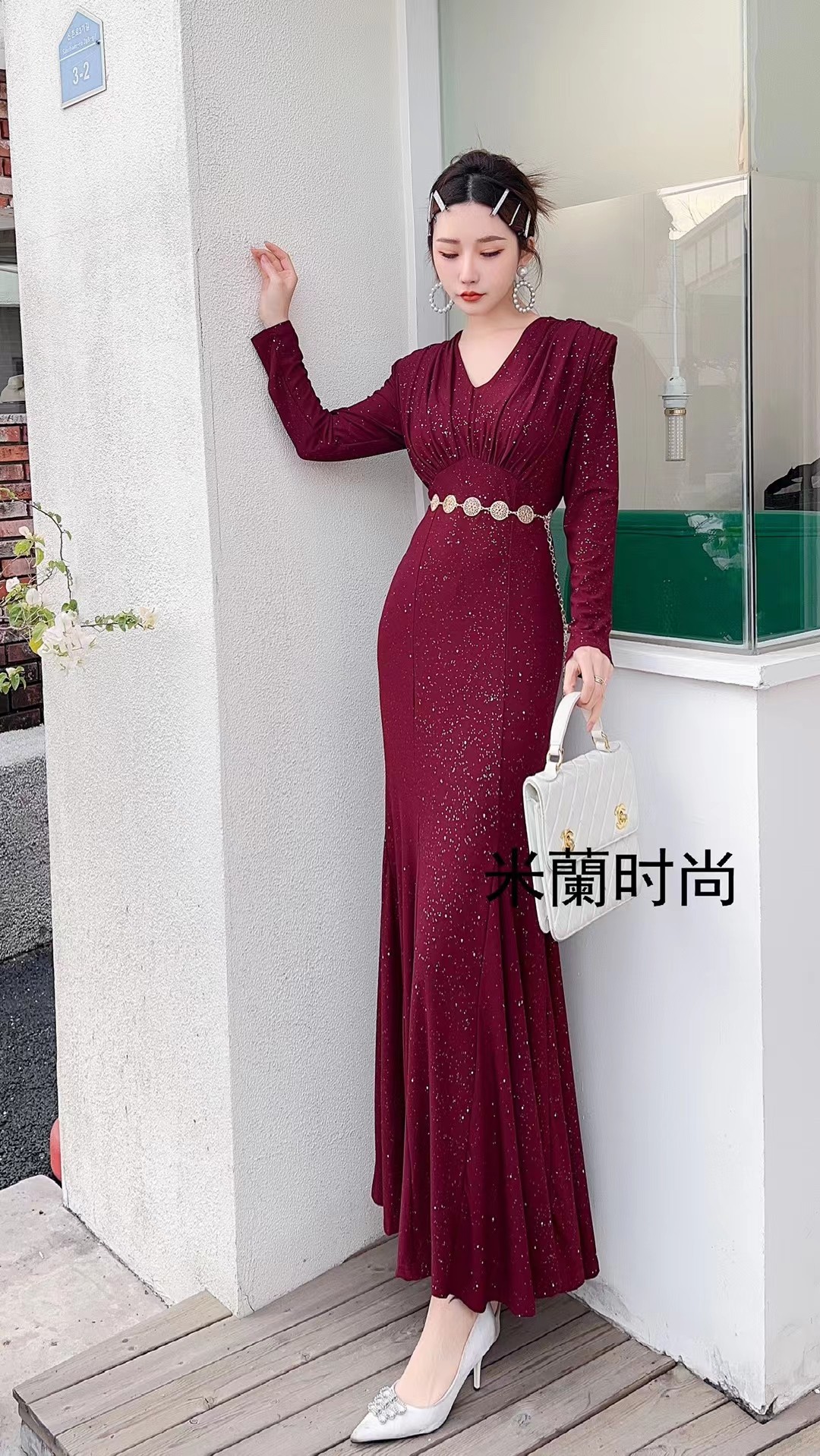 欧洲站鱼尾连衣裙2024秋春新款女高级感法式V领年会礼服包臀裙子