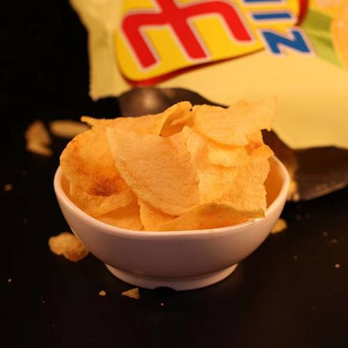 云南子弟薯片土豆片30g袋装多口味混合装小吃麻辣特产零食大礼包 - 图0
