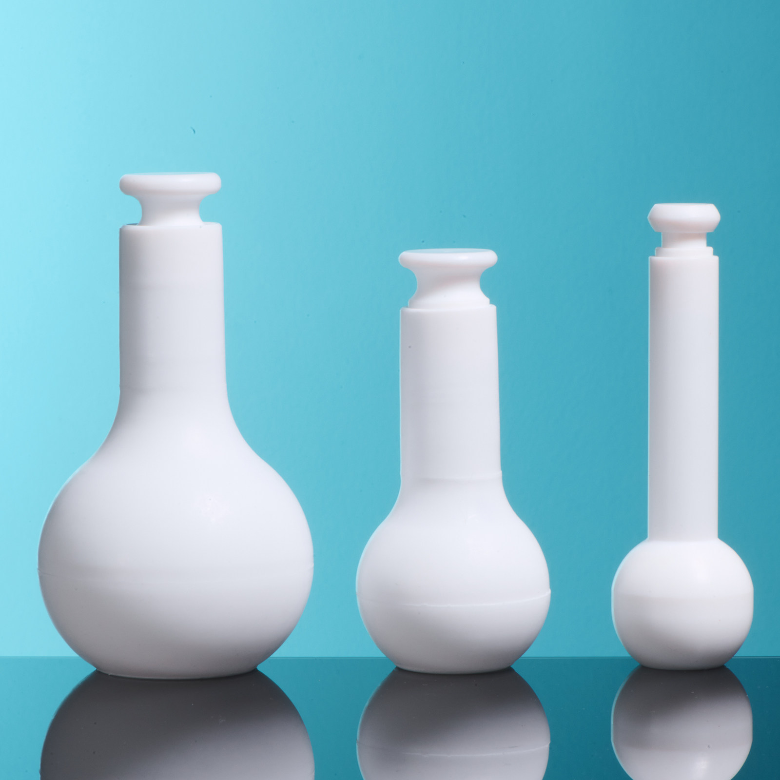 Sanaisi PTFE volumetric flask is resistant to high temperature, acid and alkali