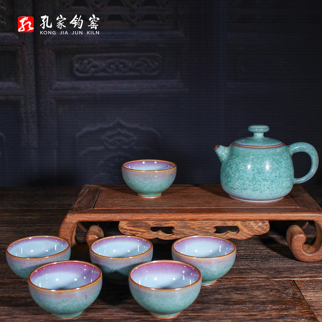 中国孔家钧窖玉壶春瓶-