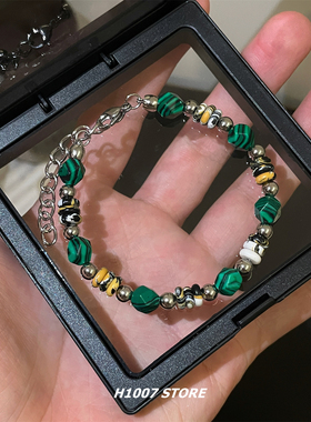复古孔雀石串珠拼接嘻哈风男手链女小众莫比乌斯手串礼物手腕配饰