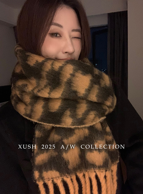2025新款豹纹围巾女秋冬季韩版时尚百搭羊毛混纺加厚保暖护颈围脖