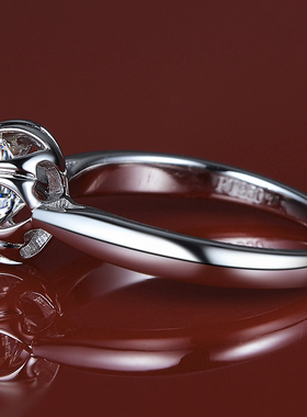 正品显钻1克拉莫桑石女花苞钻戒