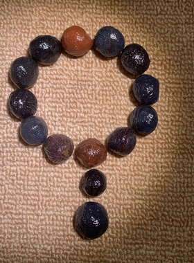 精品毛线团对孔尺寸1.5左右