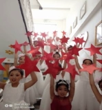 Высококачественная Pentagram Prop Red Star Flash Song Song Songe Meeting Вступила в первую Cere Cere