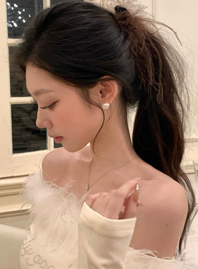 超仙绝美蓬松羽毛发夹百搭设计感香蕉夹时尚复古简约法式个性