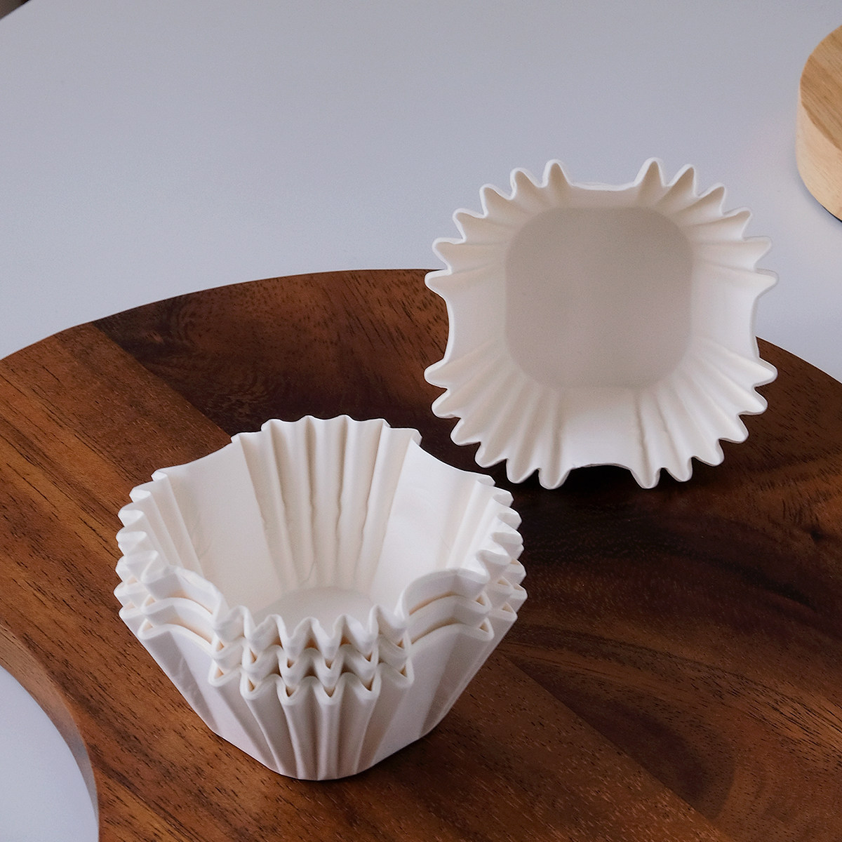 High temperature resistant 100 square cake cups oil paper holder paper pad oil-proof Christmas cookie wrapping paper disposable