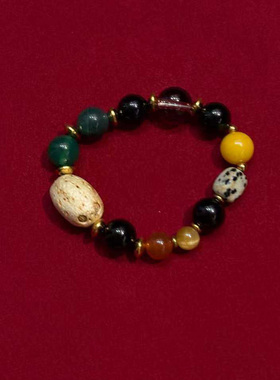 彩色天然石显白多宝手串