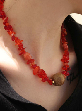 复古红色琉璃檀木吊坠项链