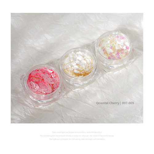 2024年新款日式美甲樱花花瓣亮片钢珠金银丝白色五瓣花朵指甲配饰 - 图2