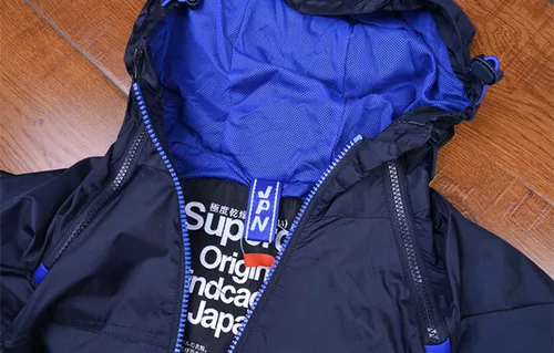 Superdry, тонкая куртка, (в наличии на складе), облегающий крой